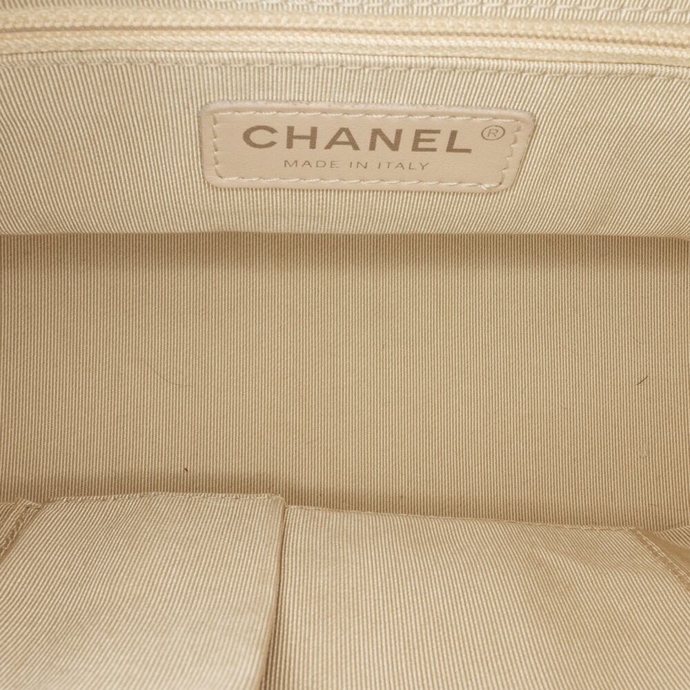 Chanel Small Rattan Gabrielle Crossbody - Picture 5 of 13